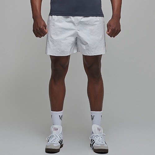 Triple V Woven Shorts [White]